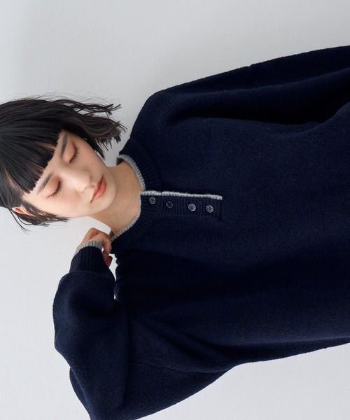 NOGLE(ノグル)の「【NOGLE/ノグル】ウールレイヤードヘンリーネックニット(ニット/セーター・レディース・ブラウン/グレー/レッド/グリーン系/ネイビー/ライトグレー・FREE)」の20枚目の写真