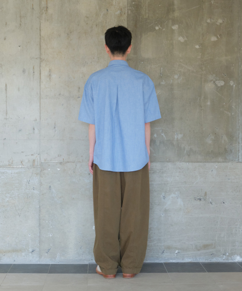 HORLISUN(ホーリーサン)の「Poole Chambray Shirt Light Blue(シャツ/ブラウス・メンズ・その他・SMALL/MEDIUM/LARGE)」の7枚目の写真