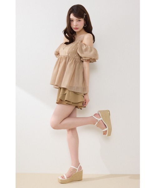 rienda（リエンダ）の「【AKB48 伊藤百花さん着用】2WAYビジューオフショルブラウス　春服 夏服（シャツ/ブラウス・レディース・ブラック/ベージュ/ホワイト・FREE）」の20枚目の写真
