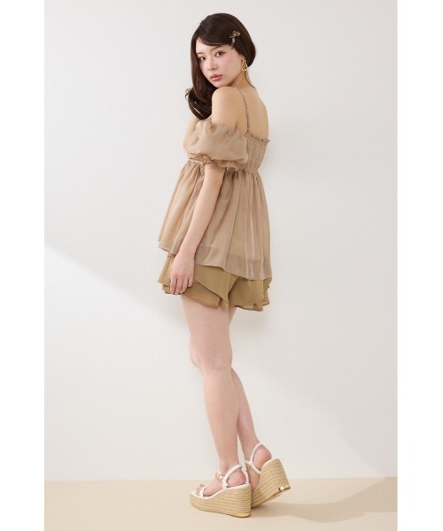 rienda（リエンダ）の「【AKB48 伊藤百花さん着用】2WAYビジューオフショルブラウス　春服 夏服（シャツ/ブラウス・レディース・ブラック/ベージュ/ホワイト・FREE）」の21枚目の写真