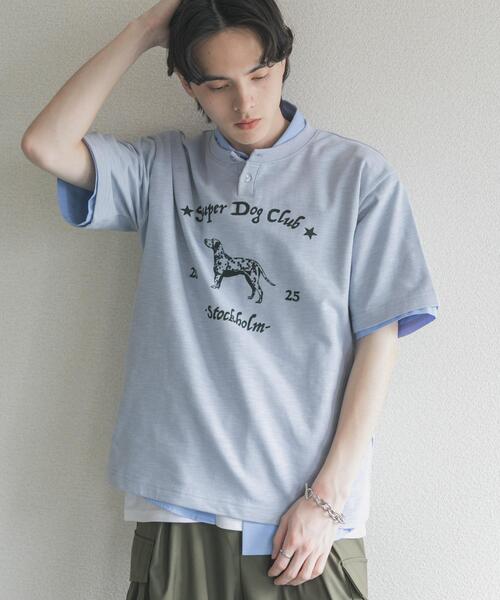 SENSE OF PLACE by URBAN RESEARCH(センスオブプレイスバイアーバンリサーチ)の「ヴィンテージグラフィックヘンリーネックTシャツ(Tシャツ/カットソー・メンズ・ライトブルー/チャコールグレー/ネイビー・LARGE/MEDIUM)」の1枚目の写真