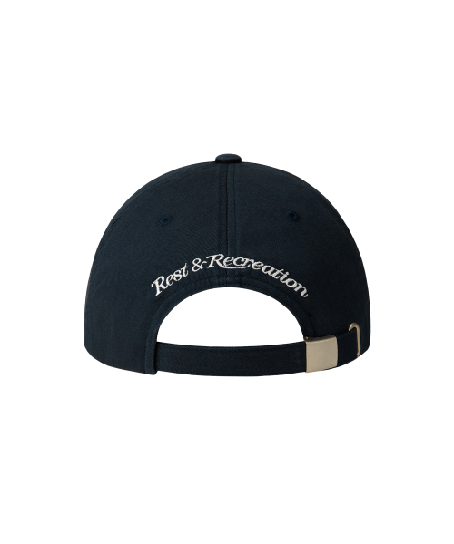Rest&Recreation(レストアンドレクリエーション)の「RAW-EDGE LOGO CAP - NAVY(キャップ・レディース・その他・ONE)」の2枚目の写真