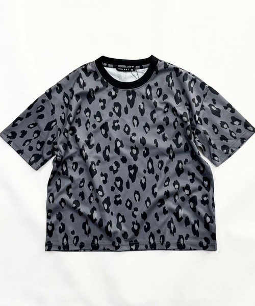 THE CASUAL(カジュアル)の「DRY/ドライメッシュ 総柄 オーバーサイズ Tシャツ(Tシャツ/カットソー・キッズ・グレー系その他2/グレー系その他3/ブラック系その他2/グレー系その他/ベージュ系その他2/ベージュ系その他/ブラック系その他3/ブラック系その他・130cm/120cm/110cm/160cm/150cm/140cm)」の13枚目の写真