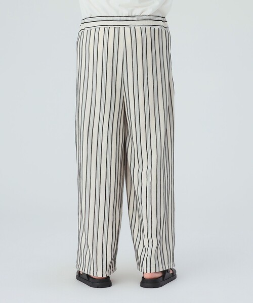 BEAMS HEART(ビームスハート)の「ストライプ カット パンツ(セットアップ対応)(スラックス・レディース・ホワイト系その他5/オフホワイト・FREE)」の13枚目の写真