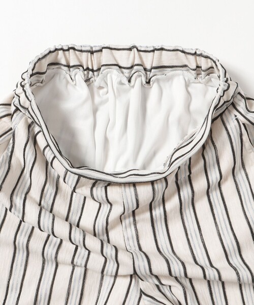 BEAMS HEART(ビームスハート)の「ストライプ カット パンツ(セットアップ対応)(スラックス・レディース・ホワイト系その他5/オフホワイト・FREE)」の17枚目の写真