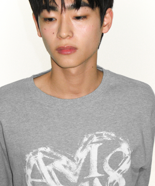 AMESWORLDWIDE（アメスワールドワイド）の「AMES HEART GRAPHIC LS TEE GREY（Tシャツ/カットソー・レディース・その他・SMALL/MEDIUM/LARGE）」の10枚目の写真