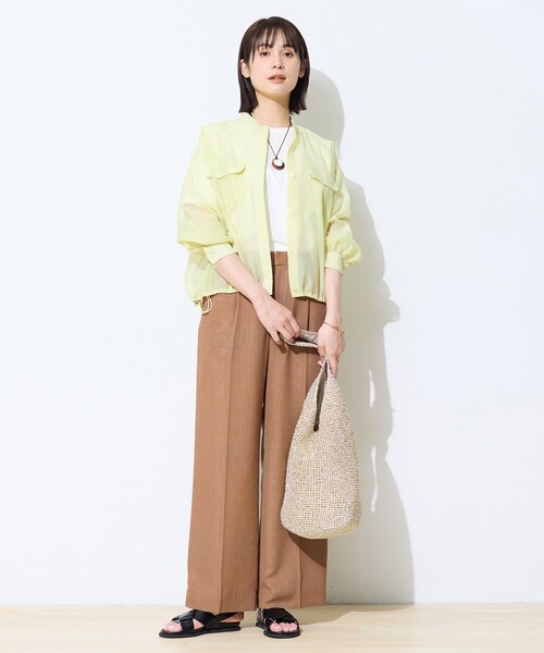 INDIVI（インディヴィ）の「【トレンド／2WAY】裾ドロスト付きシアーブラウスブルゾン（シャツ/ブラウス・レディース・スモーキーグリーン系/ホワイト/ネイビー・38/13/15 /05/19/34）」の12枚目の写真