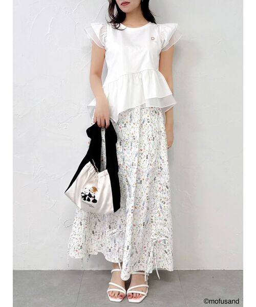 dazzlin(ダズリン)の「【mofusandコラボ】アシメシアーフリルロゴTシャツ(Tシャツ/カットソー・レディース・ブラック/ベージュ/オフホワイト・FREE)」の6枚目の写真