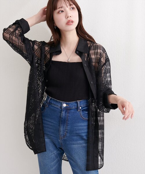natural couture(ナチュラルクチュール)の「シアーチェックシャツ(シャツ/ブラウス・レディース・ライトベージュ/オフホワイト/ブラック・FREE)」の10枚目の写真