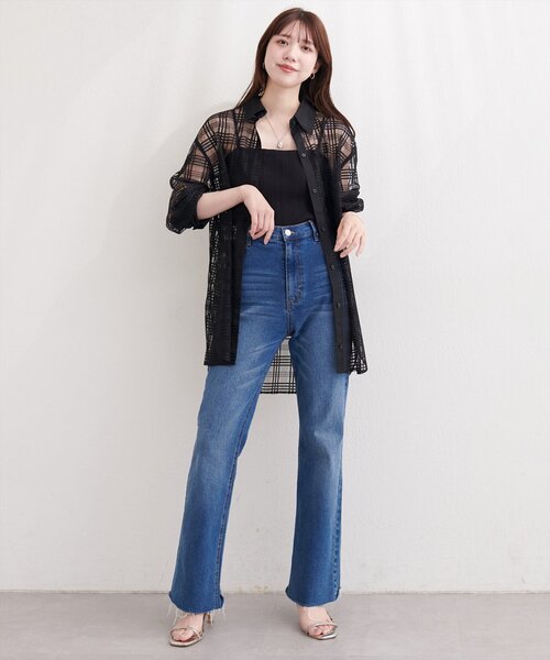 natural couture(ナチュラルクチュール)の「シアーチェックシャツ(シャツ/ブラウス・レディース・ライトベージュ/オフホワイト/ブラック・FREE)」の12枚目の写真