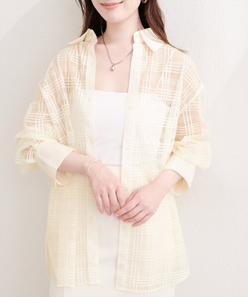 natural couture(ナチュラルクチュール)の「シアーチェックシャツ(シャツ/ブラウス・レディース・ライトベージュ/オフホワイト/ブラック・FREE)」の20枚目の写真