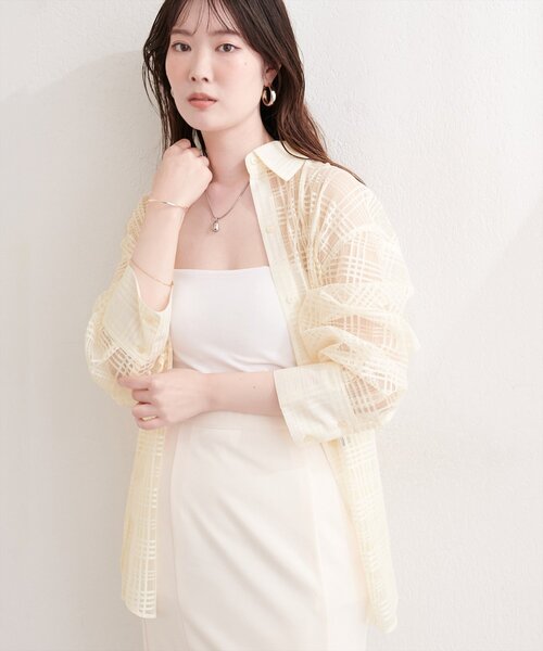 natural couture(ナチュラルクチュール)の「シアーチェックシャツ(シャツ/ブラウス・レディース・ライトベージュ/オフホワイト/ブラック・FREE)」の21枚目の写真
