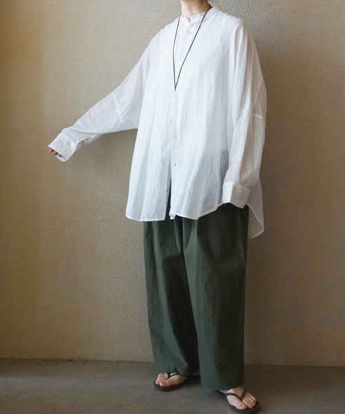 JOURNAL STANDARD LUXE（ジャーナルスタンダード　ラックス）の「ハイツイストガーゼ ギャザーBIGシャツ（シャツ/ブラウス・レディース・ブラック/ホワイト・FREE）」の15枚目の写真