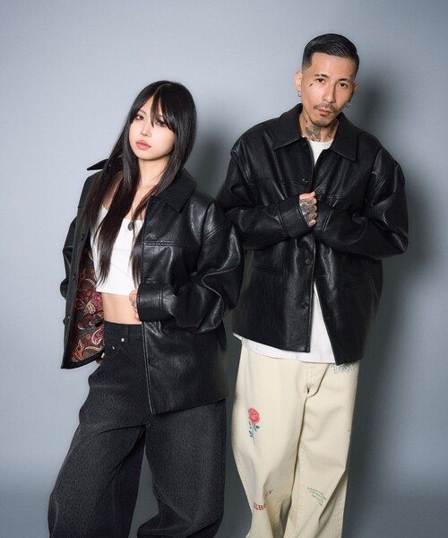 Subciety(サブサエティ)の「Faux leather car coat(ライダースジャケット・メンズ・ブラウン/ブラック・MEDIUM/LARGE/X-LARGE/SMALL)」の12枚目の写真