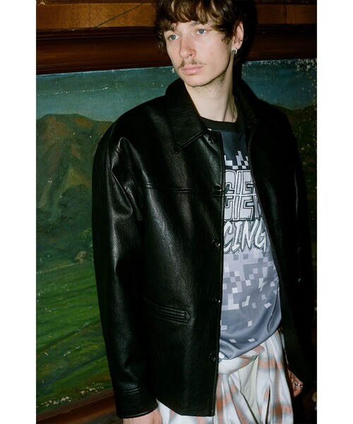 Subciety(サブサエティ)の「Faux leather car coat(ライダースジャケット・メンズ・ブラウン/ブラック・MEDIUM/LARGE/X-LARGE/SMALL)」の13枚目の写真