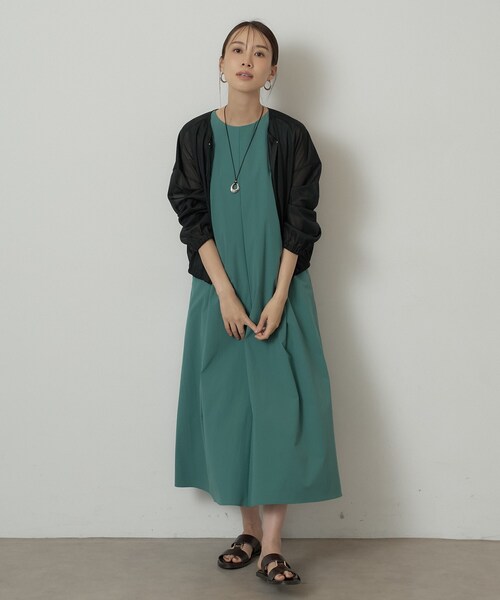 UNTITLED(アンタイトル)の「トリコットシアーブラウス(シャツ/ブラウス・レディース・アイボリー/ブラック/ブルー系その他・02/00/50)」の19枚目の写真