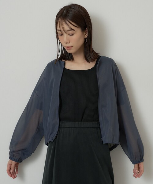 UNTITLED(アンタイトル)の「トリコットシアーブラウス(シャツ/ブラウス・レディース・アイボリー/ブラック/ブルー系その他・02/00/50)」の10枚目の写真
