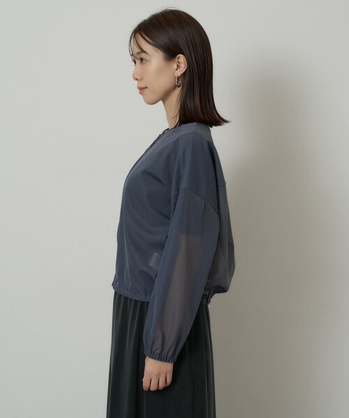 UNTITLED(アンタイトル)の「トリコットシアーブラウス(シャツ/ブラウス・レディース・アイボリー/ブラック/ブルー系その他・02/00/50)」の4枚目の写真