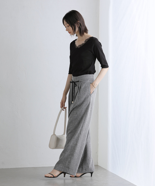 La TOTALITE(ラトータリテ)の「【洗える】レース2WAYプルオーバー(Tシャツ/カットソー・レディース・ホワイト/ブラック/ライトグリーン・FREE)」の5枚目の写真