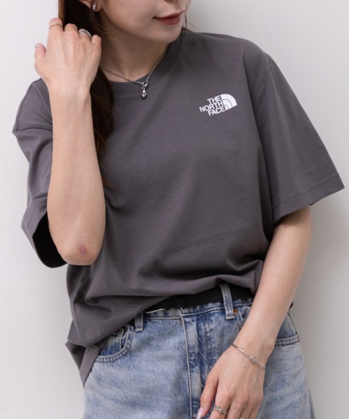 THE NORTH FACE(ザノースフェイス)の「THE NORTH FACE(ザ・ノースフェイス)/ワンポイントロゴ 半袖 コットン Tシャツ/M'S COTTON BASIC S/S R/TEE(Tシャツ/カットソー・レディース・ブラック/グレー/ホワイト/ホワイト系その他/ダークネイビー/ブルー系その他・L/M/S/XXL/XL)」の4枚目の写真