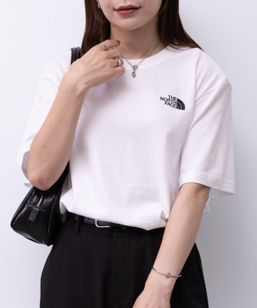 THE NORTH FACE(ザノースフェイス)の「THE NORTH FACE(ザ・ノースフェイス)/ワンポイントロゴ 半袖 コットン Tシャツ/M'S COTTON BASIC S/S R/TEE(Tシャツ/カットソー・レディース・ブラック/グレー/ホワイト/ホワイト系その他/ダークネイビー/ブルー系その他・L/M/S/XXL/XL)」の8枚目の写真