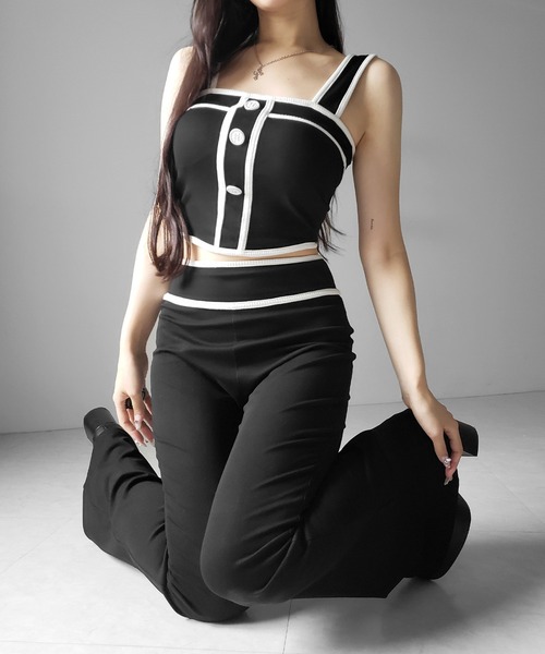 me+em select(ミームセレクト)の「【 セットアップ】フロントボタンパイピングビスチェ+ フレアパンツ SET / 【 SETUP 】front button piping buister + flare pants SET(セットアップ・レディース・グレー/ブラック・FREE)」の11枚目の写真
