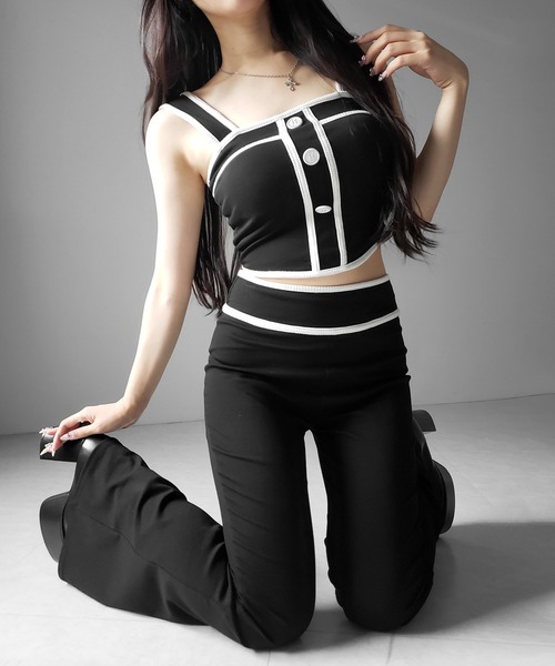 me+em select(ミームセレクト)の「【 セットアップ】フロントボタンパイピングビスチェ+ フレアパンツ SET / 【 SETUP 】front button piping buister + flare pants SET(セットアップ・レディース・グレー/ブラック・FREE)」の13枚目の写真