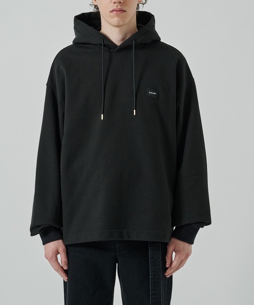 CULLNI(クルニ)の「【CULLNI】French Terry Embroidery Patch Hoodie(パーカー・メンズ・ライトパープル/ブラック/ホワイト・1/2)」の18枚目の写真