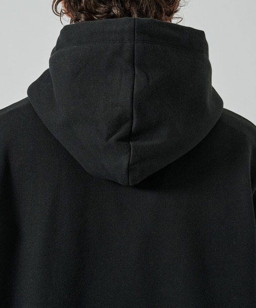 CULLNI(クルニ)の「【CULLNI】French Terry Embroidery Patch Hoodie(パーカー・メンズ・ライトパープル/ブラック/ホワイト・1/2)」の21枚目の写真