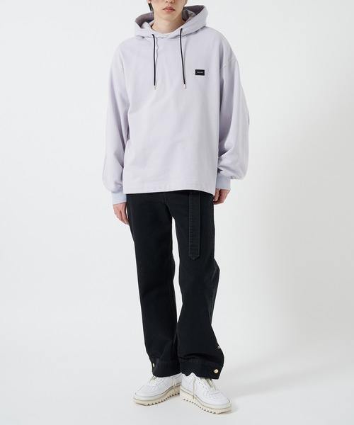 CULLNI(クルニ)の「【CULLNI】French Terry Embroidery Patch Hoodie(パーカー・メンズ・ライトパープル/ブラック/ホワイト・1/2)」の6枚目の写真