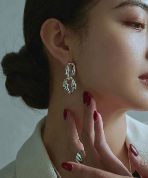 YArKA（ヤーカ）の「【YArKA/ヤーカ】puff up chain earrings(pierce)[RSTS] / チェーンコマ ピアス（ピアス（片耳用）・レディース・シルバー・FREE）」の8枚目の写真