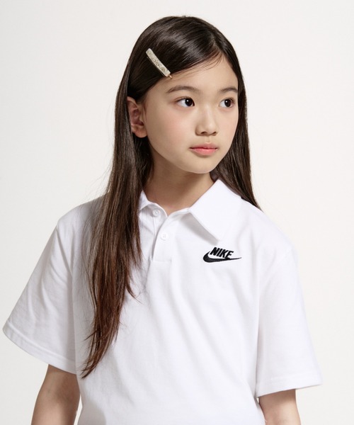 NIKE(ナイキ)の「ナイキ スポーツウェア クラブ ジュニア ニット ショートスリーブ ポロ / Nike Sportswear Club Big Kids' Knit Short-Sleeve Polo IF2841-100 White(ポロシャツ・キッズ・ホワイト・160/150/140/130)」の3枚目の写真