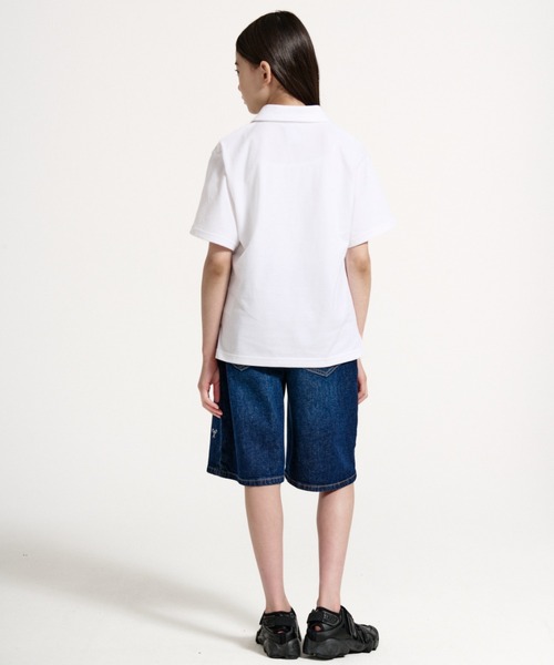 NIKE(ナイキ)の「ナイキ スポーツウェア クラブ ジュニア ニット ショートスリーブ ポロ / Nike Sportswear Club Big Kids' Knit Short-Sleeve Polo IF2841-100 White(ポロシャツ・キッズ・ホワイト・160/150/140/130)」の5枚目の写真
