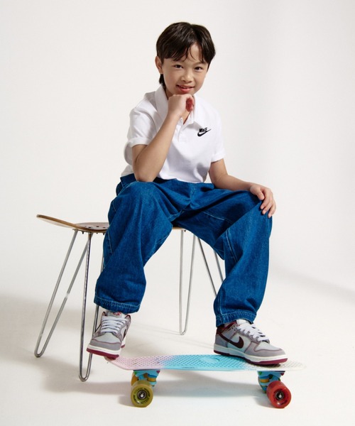 NIKE(ナイキ)の「ナイキ スポーツウェア クラブ ジュニア ニット ショートスリーブ ポロ / Nike Sportswear Club Big Kids' Knit Short-Sleeve Polo IF2841-100 White(ポロシャツ・キッズ・ホワイト・160/150/140/130)」の7枚目の写真