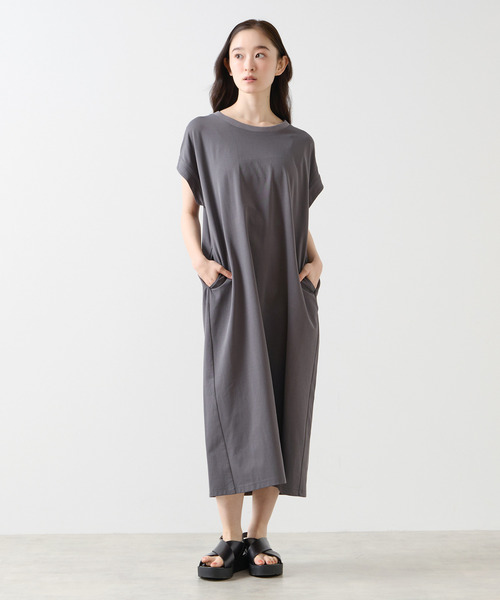 LOGEMENT DE CLAIRE(ロジュモンドクレール)の「ピンタックロングワンピース(ワンピース・レディース・ブラック/グレー/ブラウン・FREE)」の2枚目の写真