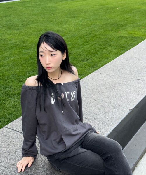 ROGIN N ROSIE（ロギンエンロージー）の「I Luv RnR Leopard String Point Long Sleeve Charcoal（Tシャツ/カットソー・レディース・その他・FREE）」の7枚目の写真