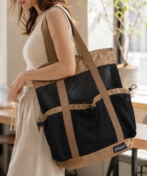 ATHLETA（アスレタ）の「【トートにもリュックにもなる2WAY仕様】≪athleta≫ATHLETAらしいスポーツ感を、毎日のカジュアルに自然と馴染ませる約26Lでしっかり入る大容量トートバッグ（トートバッグ）」