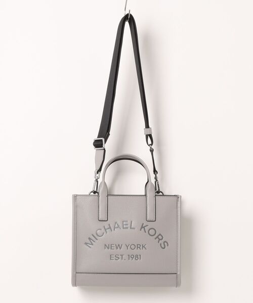 MICHAEL KORS(マイケルコース)の「COOPER トップジップ ストラクチャー トート クロスボディ(ショルダーバッグ・メンズ・グレー系・FREE)」の1枚目の写真