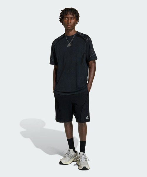 adidas(アディダス)の「Adilenium シーズン4 チームガイスト グラフィック 半袖Tシャツ / アディダスオリジナルス adidas Originals(Tシャツ/カットソー・メンズ・ブラック・SMALL/X-SMALL/X-LARGE/MEDIUM/4XL/LARGE/3XL/XX-LARGE)」の3枚目の写真