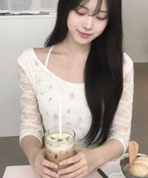 Sibra(シブラ)の「【新SIZE追加】花柄レース七分袖トップス(Tシャツ/カットソー・レディース・ホワイト・M/S/L)」の4枚目の写真