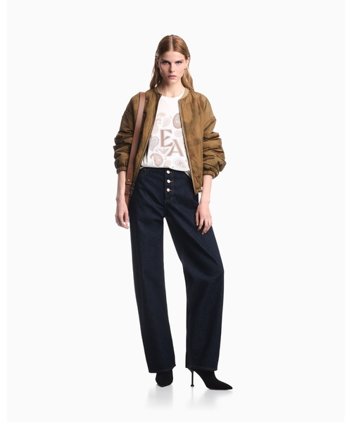EMPORIO ARMANI(エンポリオアルマーニ)の「【エンポリオ アルマーニ】コットンジャージー Tシャツ Capsule Boteh(Tシャツ/カットソー・レディース・ベージュ/ネイビー・LARGE/SMALL/MEDIUM/X-SMALL)」の12枚目の写真