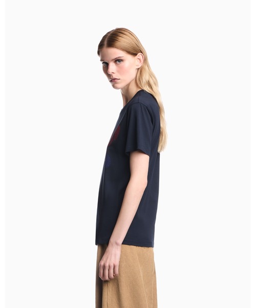 EMPORIO ARMANI(エンポリオアルマーニ)の「【エンポリオ アルマーニ】コットンジャージー Tシャツ Capsule Boteh(Tシャツ/カットソー・レディース・ベージュ/ネイビー・LARGE/SMALL/MEDIUM/X-SMALL)」の4枚目の写真