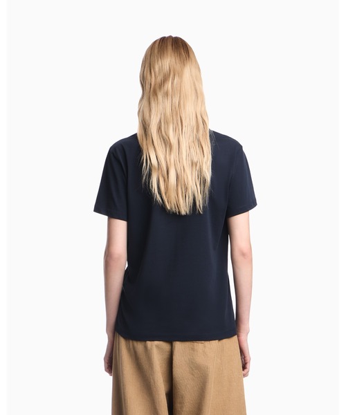 EMPORIO ARMANI(エンポリオアルマーニ)の「【エンポリオ アルマーニ】コットンジャージー Tシャツ Capsule Boteh(Tシャツ/カットソー・レディース・ベージュ/ネイビー・LARGE/SMALL/MEDIUM/X-SMALL)」の5枚目の写真