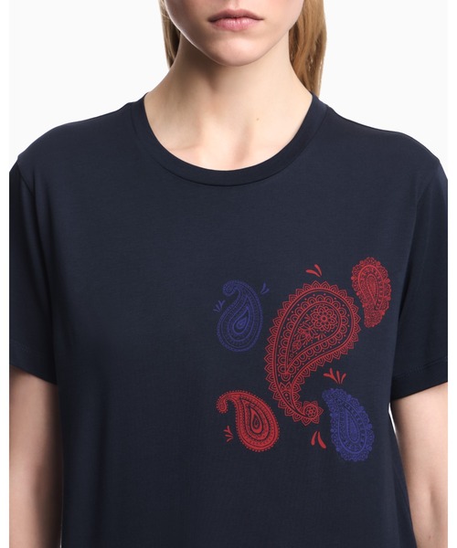 EMPORIO ARMANI(エンポリオアルマーニ)の「【エンポリオ アルマーニ】コットンジャージー Tシャツ Capsule Boteh(Tシャツ/カットソー・レディース・ベージュ/ネイビー・LARGE/SMALL/MEDIUM/X-SMALL)」の6枚目の写真