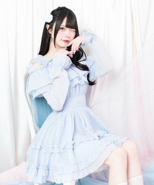 LAFARY(ラファリー)の「フリルオフショルワンピ(ワンピース・レディース・ホワイト/ピンク/ブルー・FREE)」の17枚目の写真