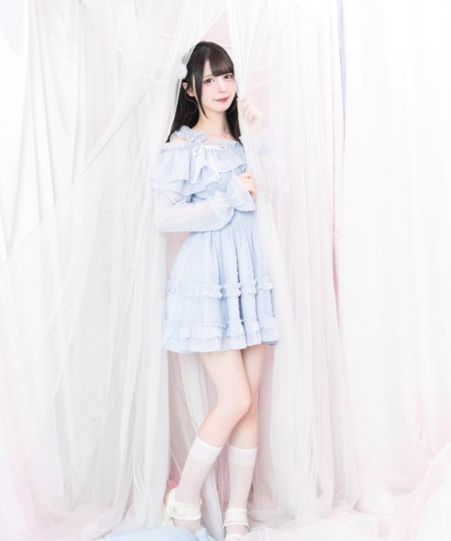 LAFARY(ラファリー)の「フリルオフショルワンピ(ワンピース・レディース・ホワイト/ピンク/ブルー・FREE)」の22枚目の写真