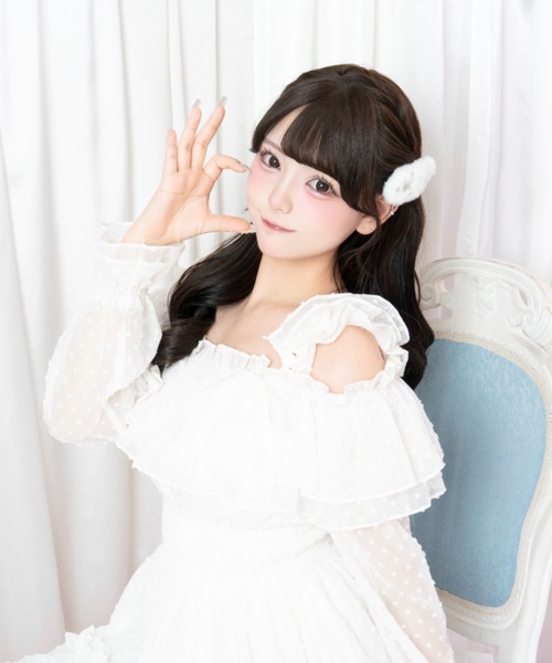 LAFARY(ラファリー)の「フリルオフショルワンピ(ワンピース・レディース・ホワイト/ピンク/ブルー・FREE)」の6枚目の写真