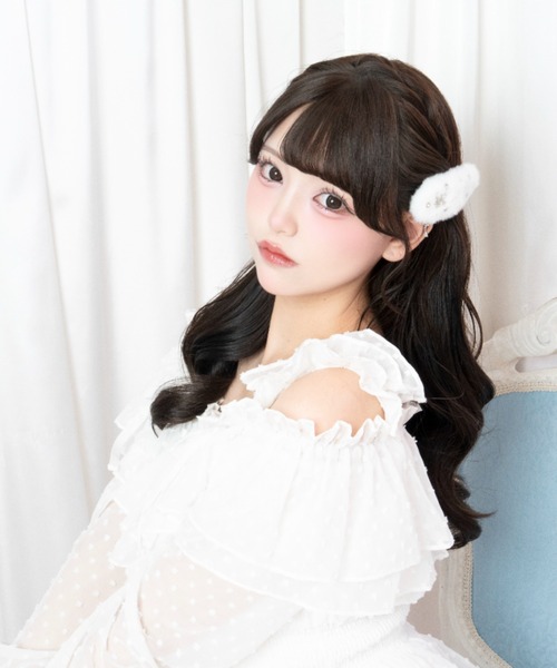 LAFARY(ラファリー)の「フリルオフショルワンピ(ワンピース・レディース・ホワイト/ピンク/ブルー・FREE)」の11枚目の写真