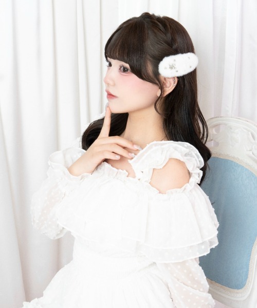 LAFARY(ラファリー)の「フリルオフショルワンピ(ワンピース・レディース・ホワイト/ピンク/ブルー・FREE)」の4枚目の写真