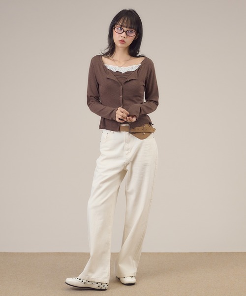 apres jour mignon(アプレジュールミニョン)の「レース付きフェイクレイヤードトップス(Tシャツ/カットソー・レディース・ピンク/チャコールグレー/ブラウン系その他・LARGE/フリー)」の7枚目の写真